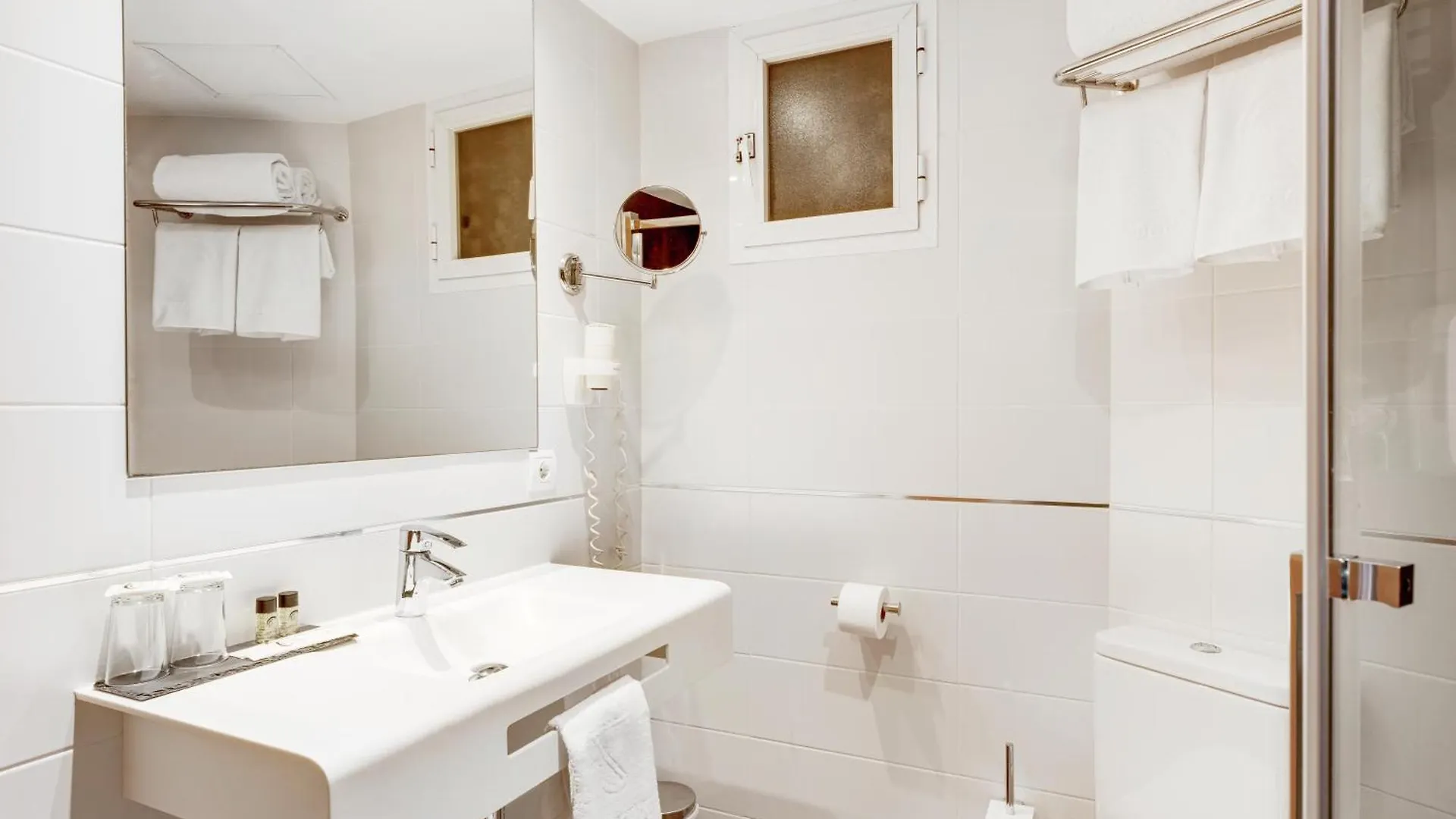 Hotel Abelux Palma de Mallorca 2*,  Španělsko